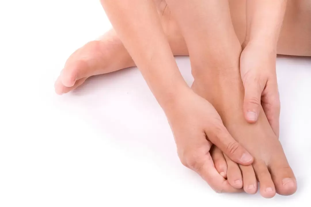 втриване Hondro Sol Valgus спрей срещу халукс валгус